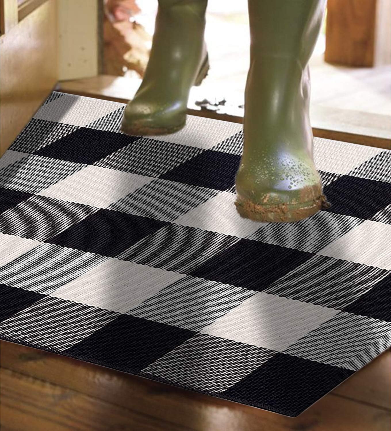 MUBIN 2-Pack Buffalo Plaid Door Mat/Rug Black and White Check Rugs 23.6 x 35.4 Inches Hand-Woven Indoor or Outdoor Rugs for Layered Door Mats Washable Rug for Front Porch/Kitchen/Farmhouse /Entryway: Kitchen & Dining