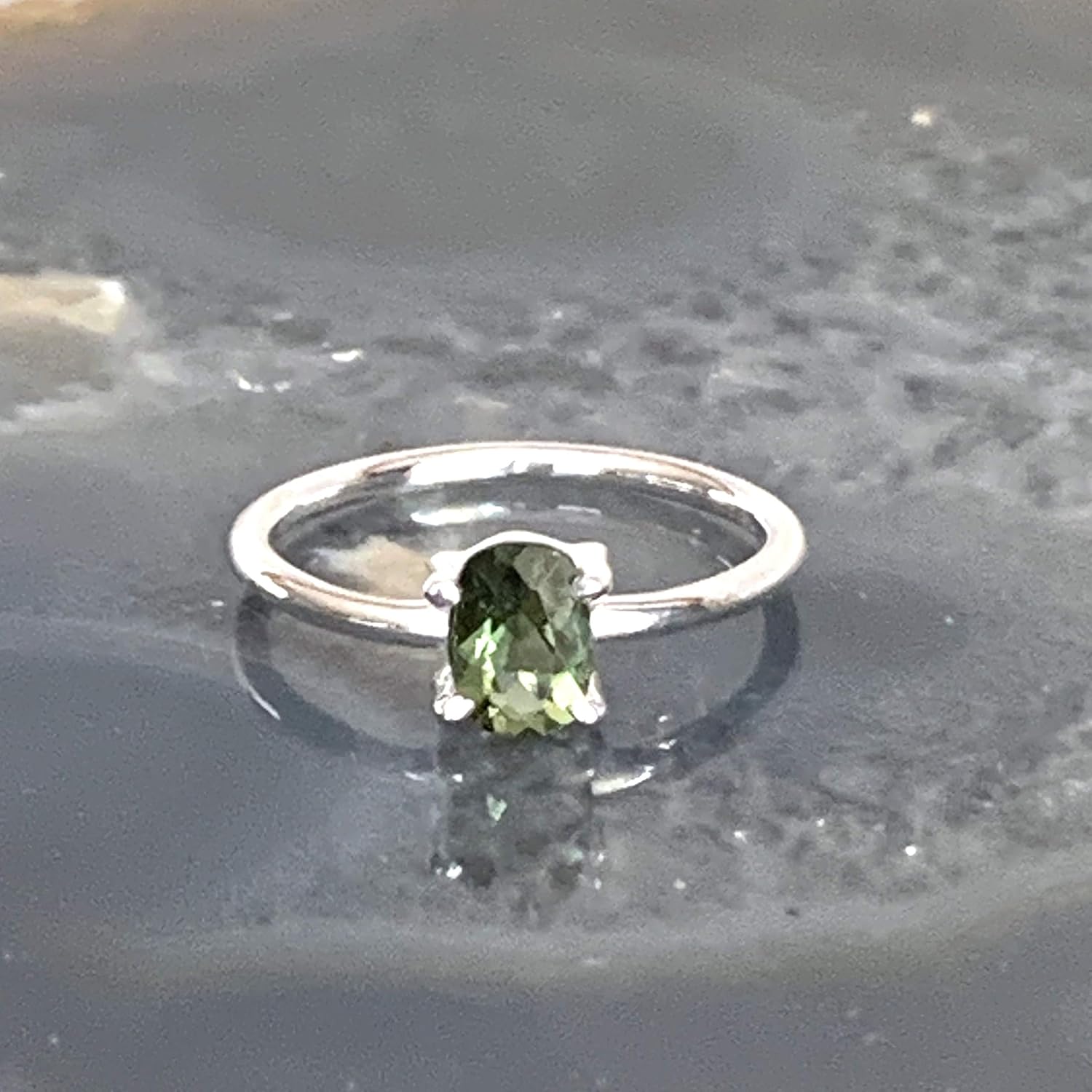 Sz. 7, Highpolished Facet Genuine Czeck MOLDAVITE (12 x 9.