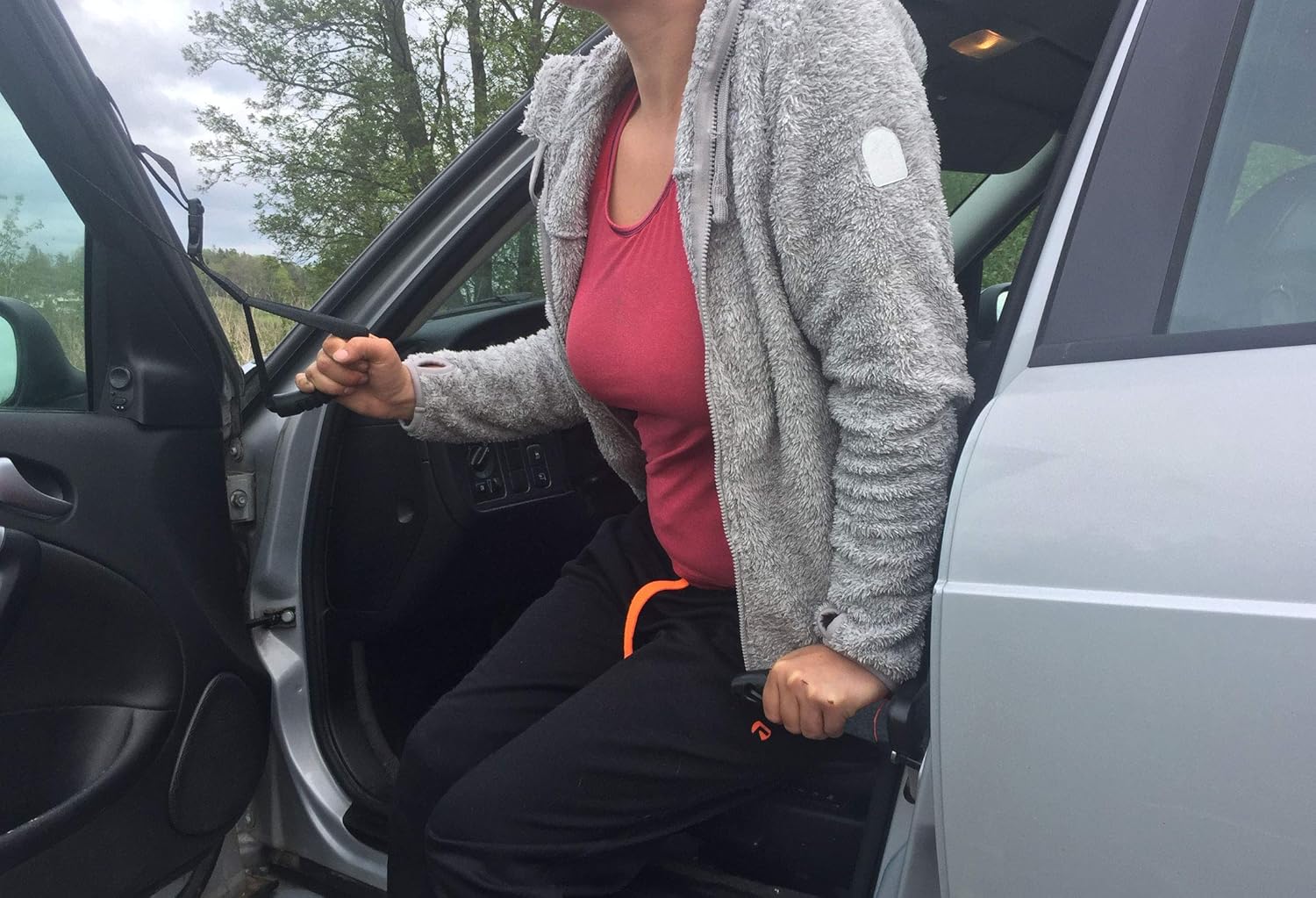 Car Handle with Car Assist Door Handle Grip Strap, Glass Breaker and Belt Cutter- for Elderly and Disabled: Health & Personal Care