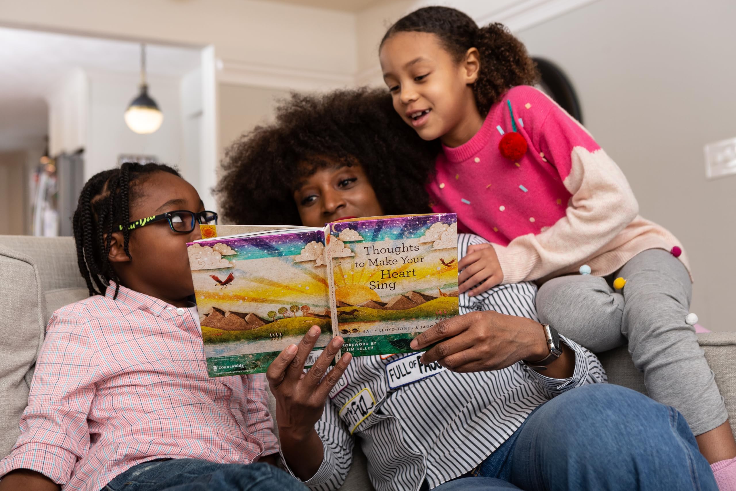 Thoughts to Make Your Heart Sing: 101 Devotions about God’s Great Love for You (The Story of God’s Great Love)