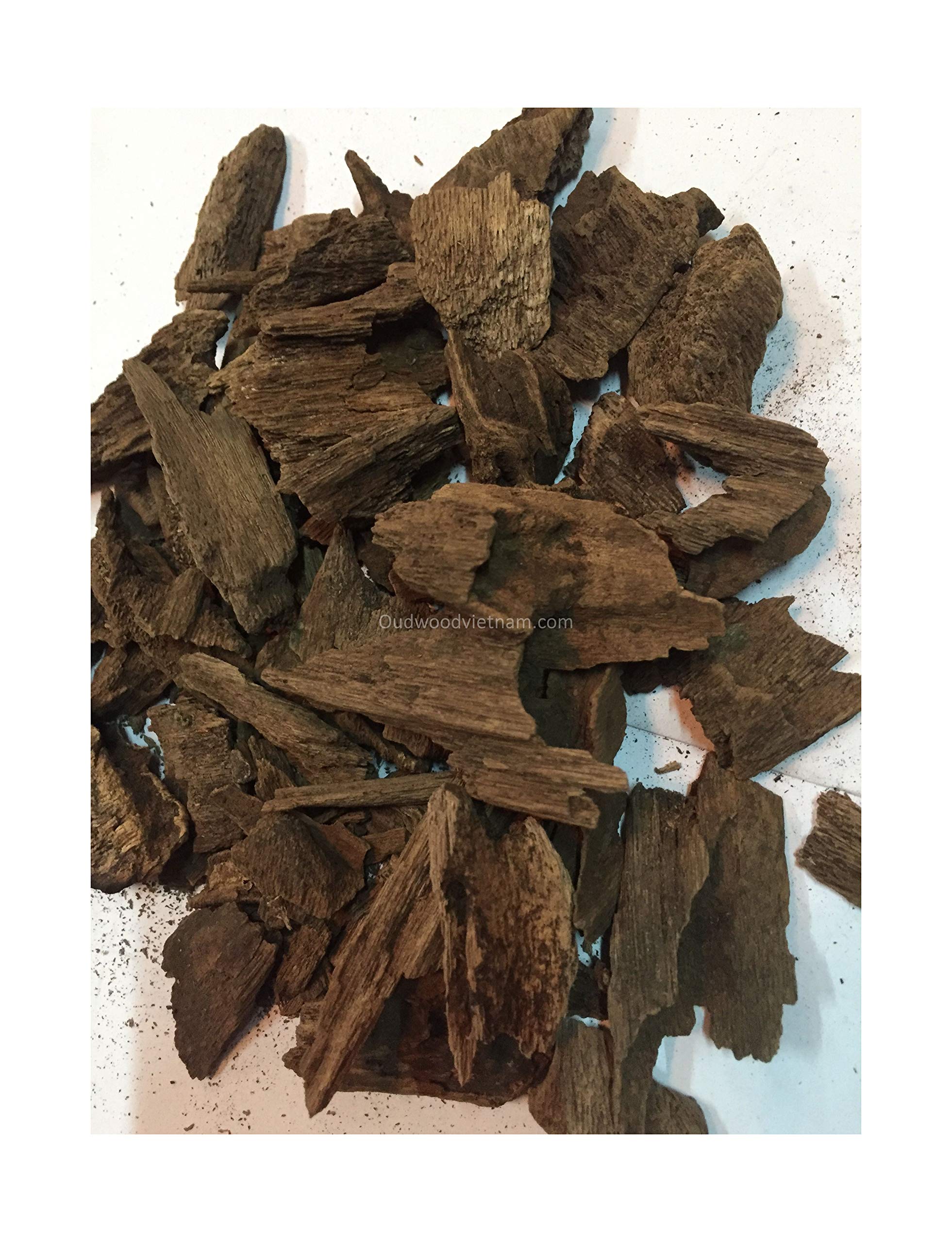 Agarwood Chips Oud Chips Incense Aroma Natural Wild and Rare Agarwood