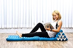Leewadee 3-Fold Mat with Triangle Cushion