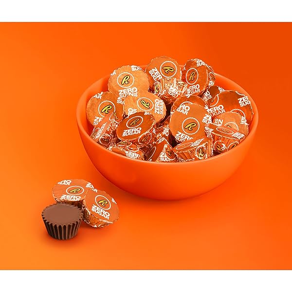 REESE’S ZERO SUGAR MINIATURES CHOCOLATE PEANUT BUTTER CUPS, CANDY BAG, 5.1 OZ