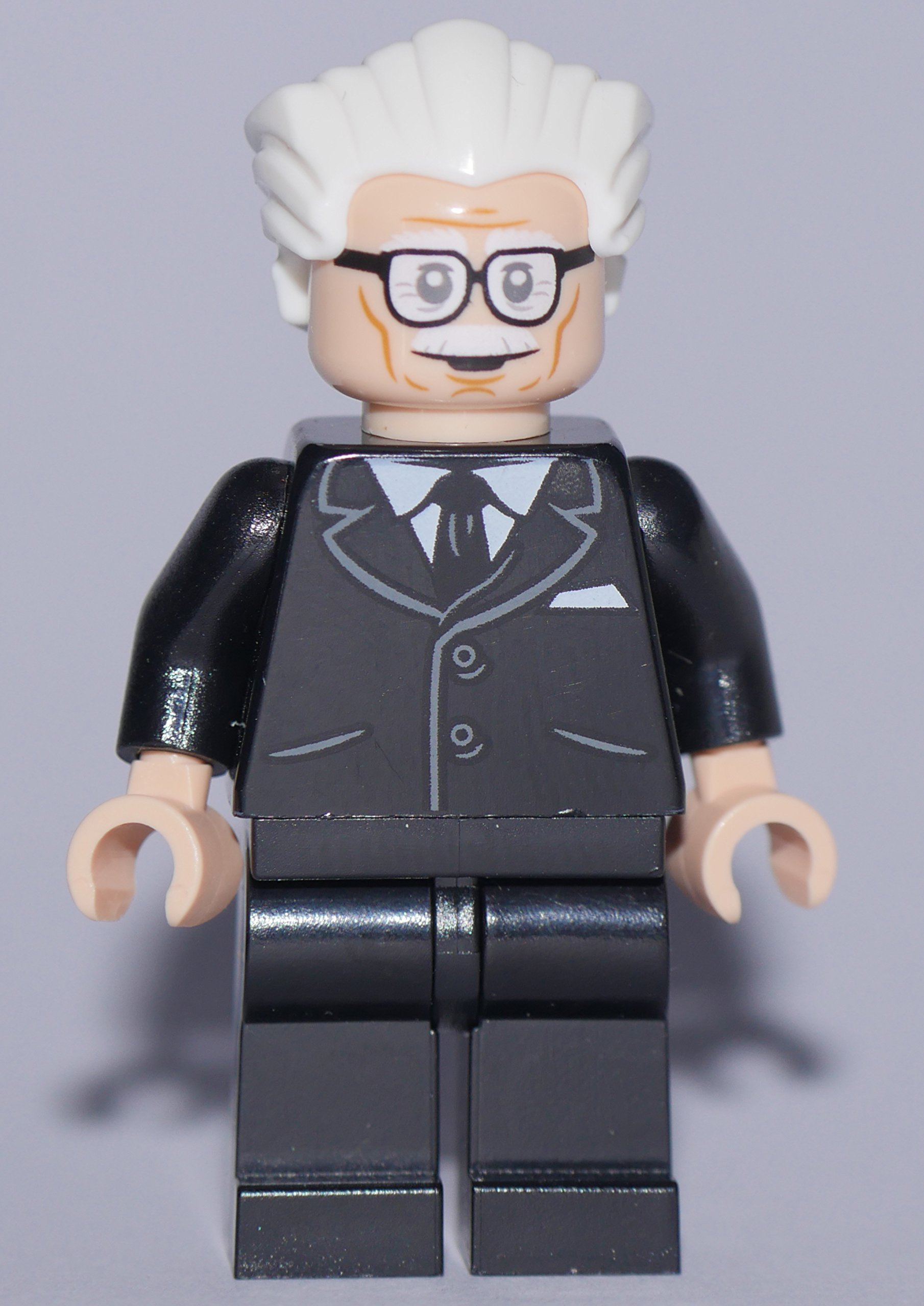Batman LEGO Super Heroes Classic TV Series Minifigure : Alfred Pennyworth from 76052