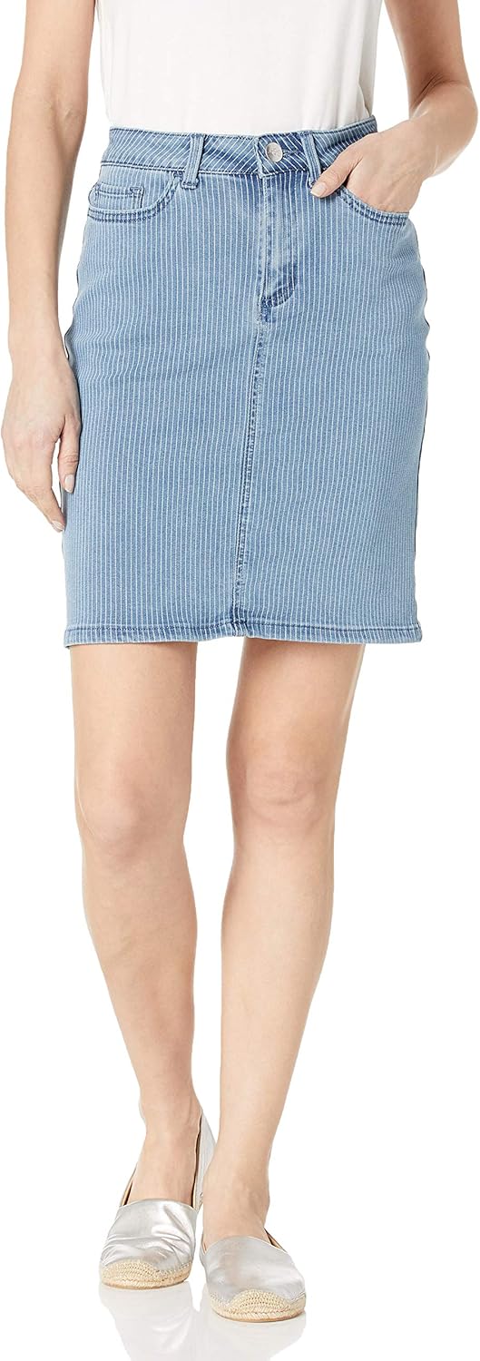 Lee Women's Regular Fit 21" Denim Skirt at  Women’s Clothing store