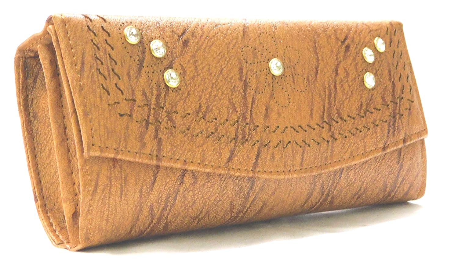 trending clutch bags
