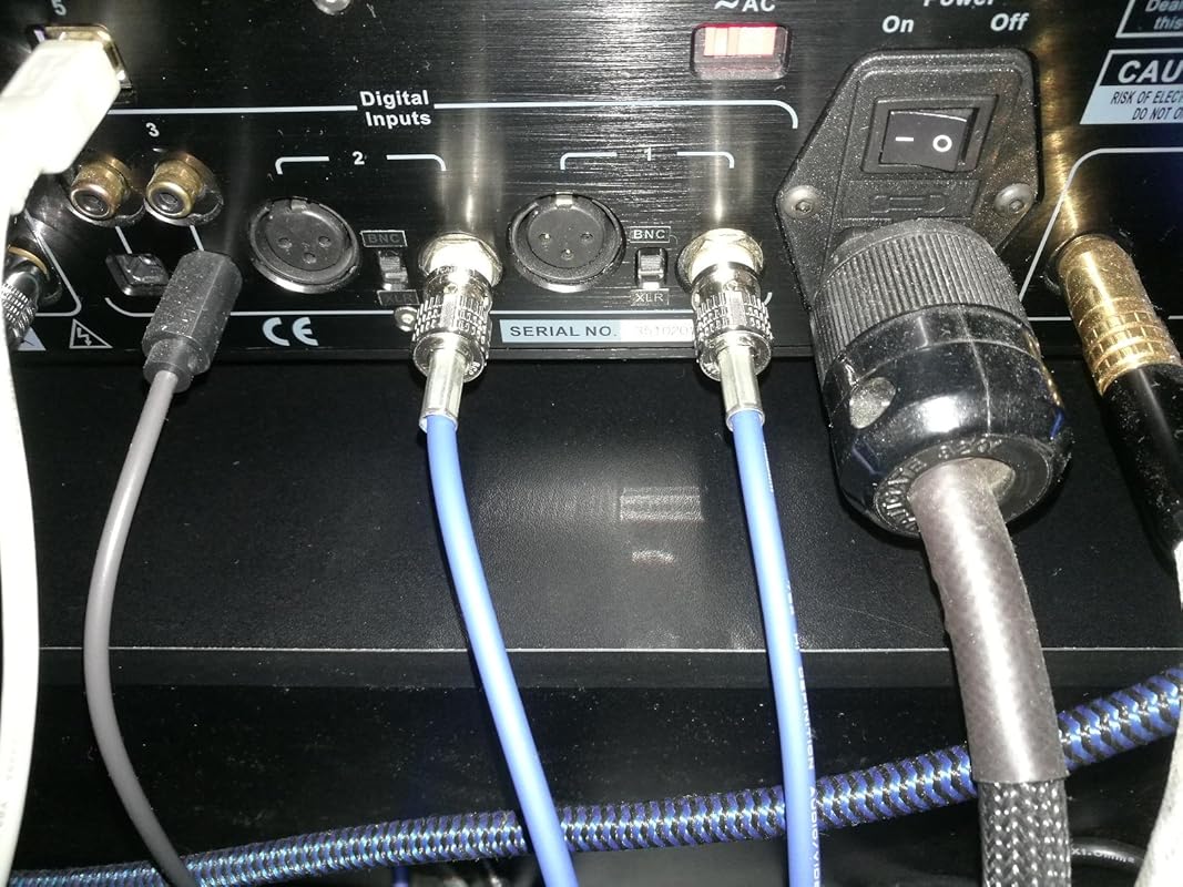 Mogami 2964 RCA 75 Ohm S/PDIF Cable W/ Gold Switchcraft