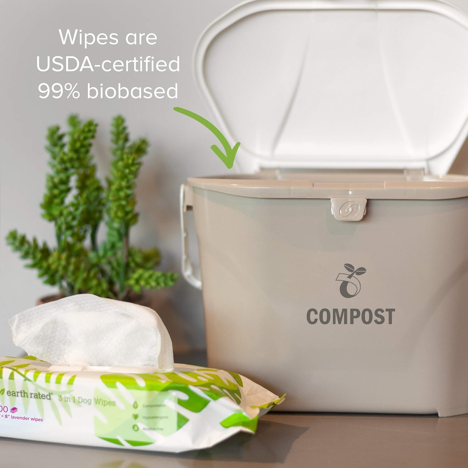 Earth Rated Dog Wipes, 100 Plant-Based and Compostable Wipes for Dogs, USDA-Certified 99 Percent Biobased, Hypoallergenic, Unscented 8x8 Deodorizing Grooming Pet Wipes for Paws, Body and Butt