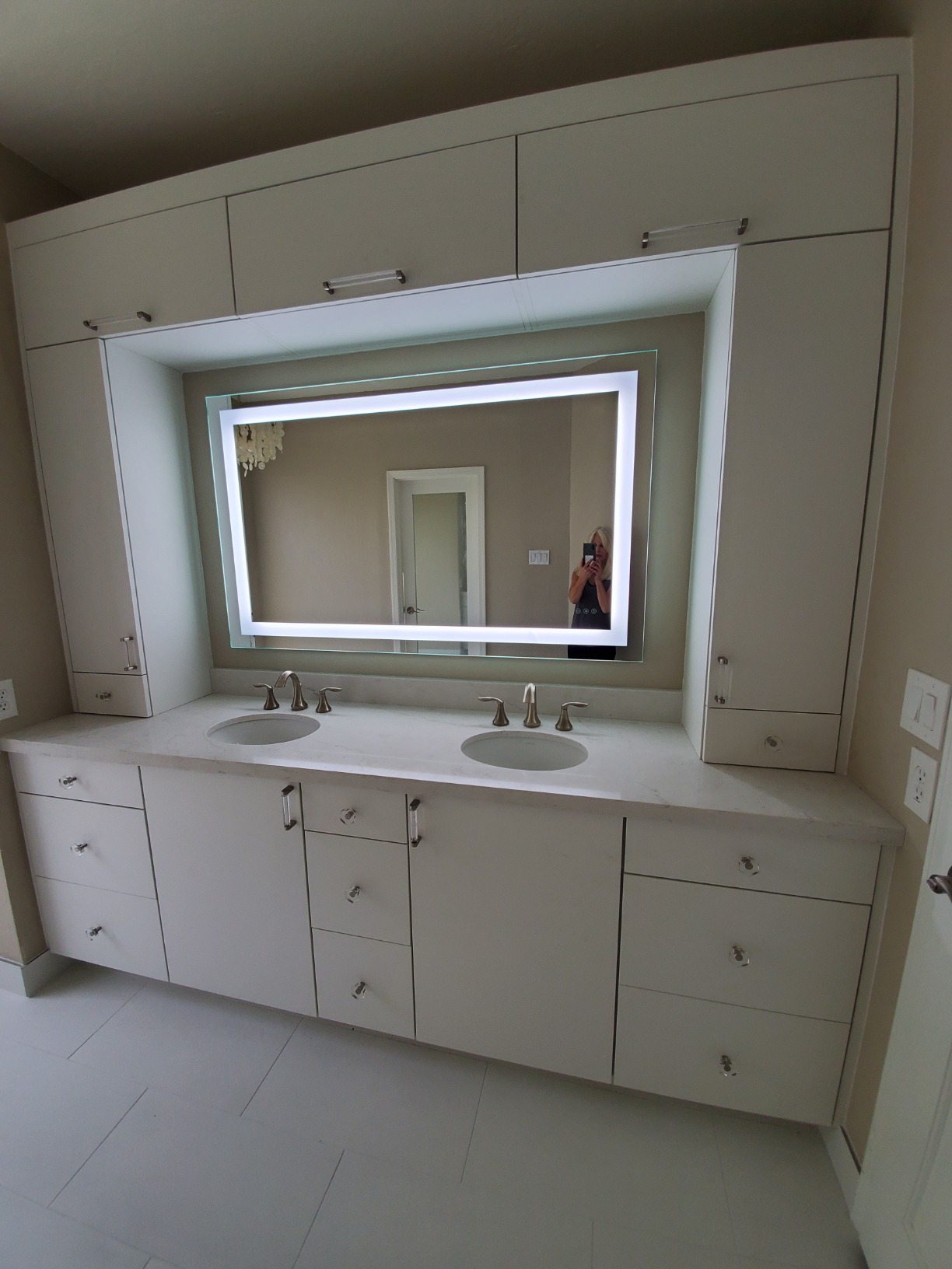 42/mo Finance KRISTALLUM Bathroom Mirror with Lights 60x36 Mirror w