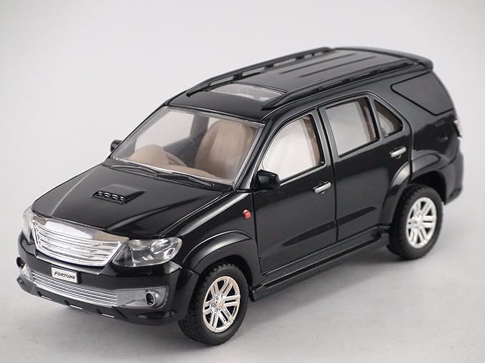 fortuner scale model