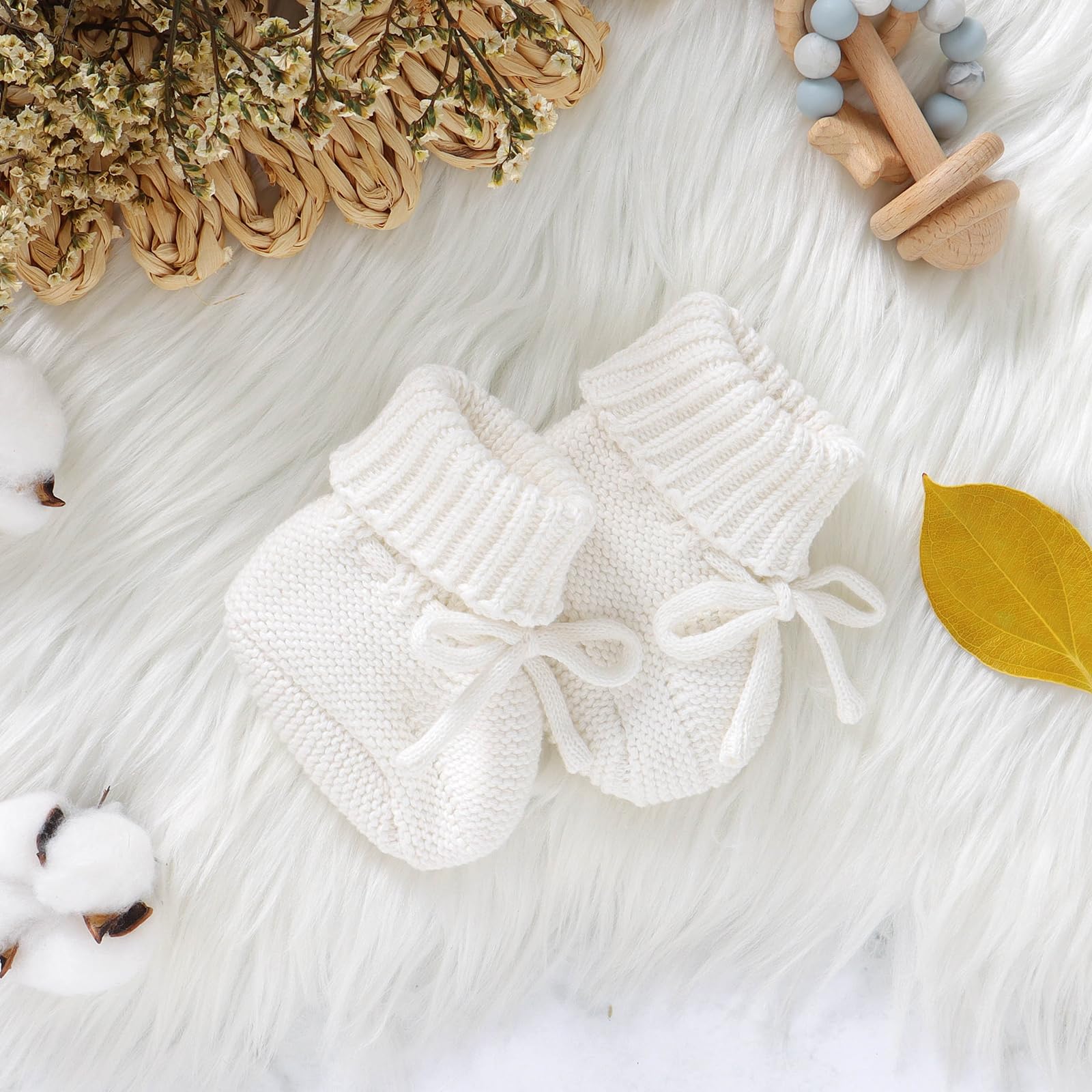Hadetoto Baby Booties Newborn First Walkers Cozy Shoes Warm Knit Soft Booties for Toddler Infant Boy Girl