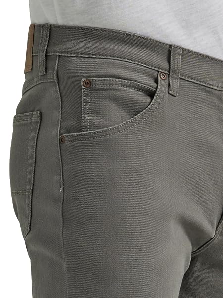 WRANGLER AUTHENTICS MEN’S CLASSIC 5-POCKET REGULAR FIT FLEX JEAN, GARGOYLE, 40W X 34L