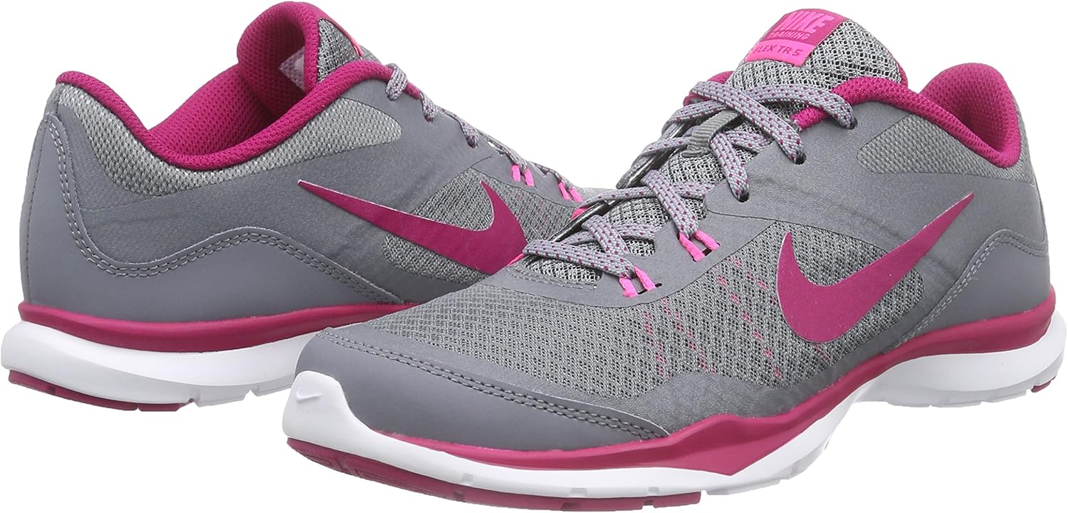nike flex trainers pink