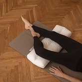 Fossflakes Knee &amp; Ankle Leg Pillow for Side Sleepers, Firm Support | Firm leg pillow that cushions the knees and ankles and keeps hips and spine aligned for side sleepers; Fossflakes fill
