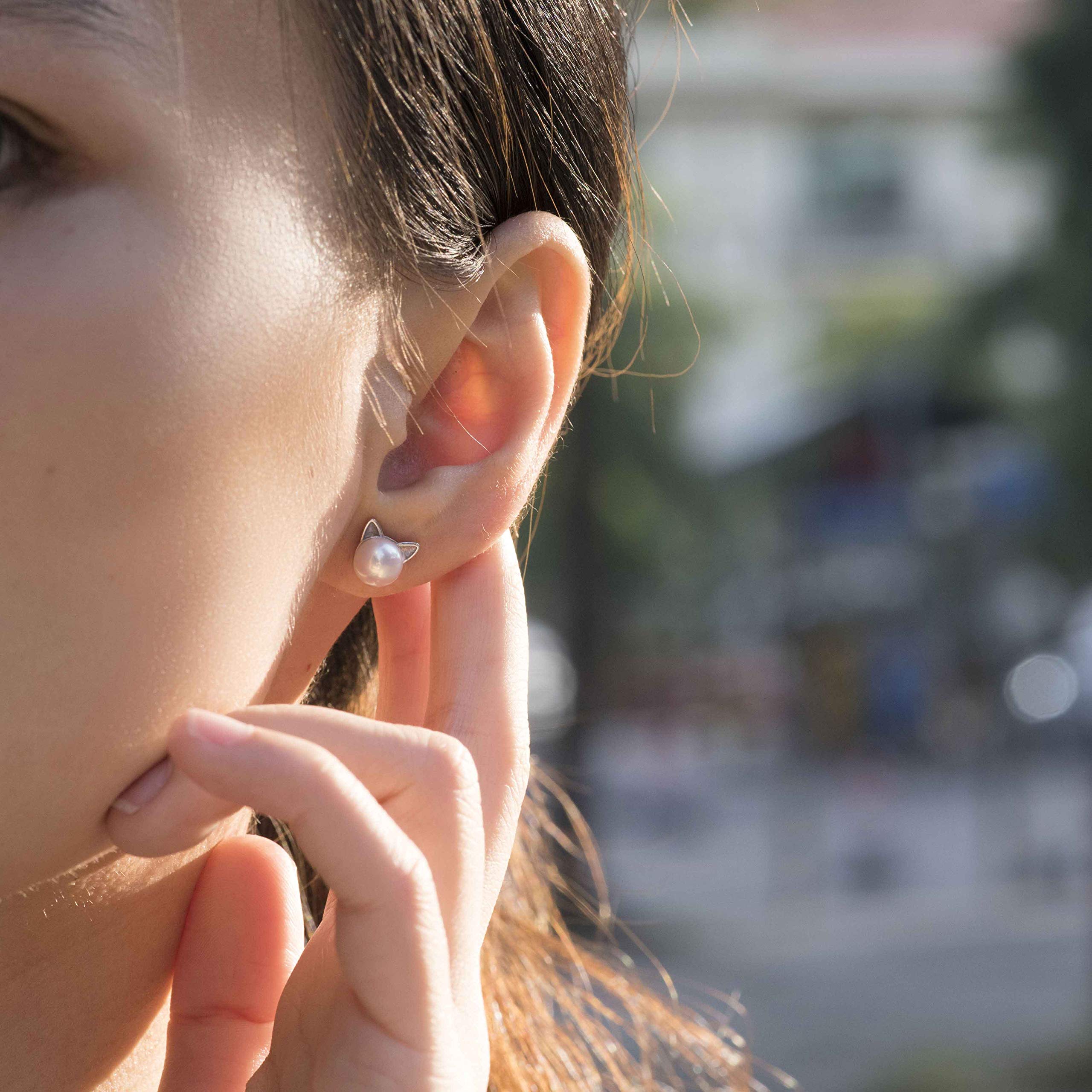 S.Leaf Cat Pearl Earrings for Women 925 Sterling Silver Hypoallergenic Cat Memorial Gifts Lovers Jewelry Earrings for Women Best Friend Birthday Gifts for Women Trendy Sister Mom Wife Womens Her Friend Party