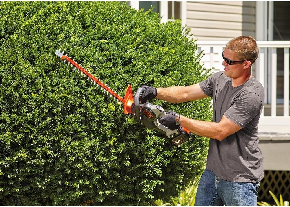 60 volt hedge trimmer