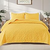 Exclusivo Mezcla Twin Quilt Bedding Set with 1 Pillow Sham, Lightweight Yellow Twin Size Quilt Bedspread with Vintage Damask Pattern, Soft Bedspreads Coverlets for All Seasons