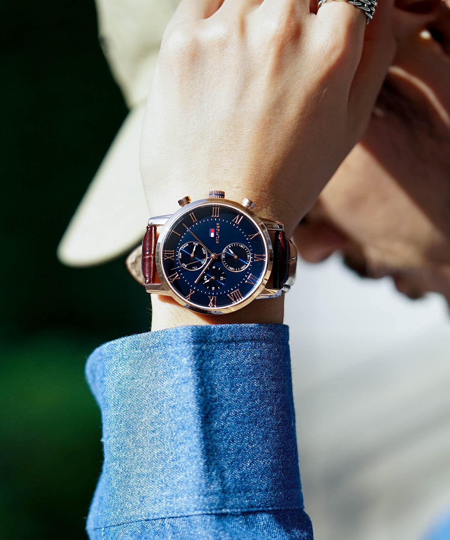 Tommy Hilfiger 1791399 Men's Watch, Brown, 1791399 Navy x Brown, 1 piece, Watch with Roman Index, Day Display, Elegance