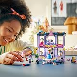 LEGO Friends Heartlake City Fashion Show 42685 Dress-Up Toy 3 Mini Dolls Catwalk view 7