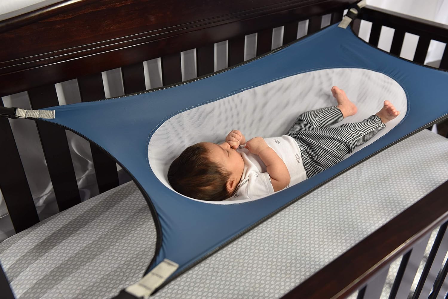 crescent womb hammock
