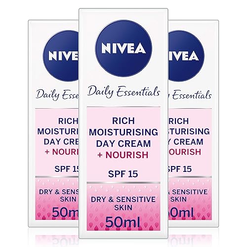 NIVEA Face Cream Rich Moisturiser for Dry & Sensitive Skin, Nourishing Day Cream with Shea Butter and SPF 15, Skin Care Essentials, 50ml, Pack of 4