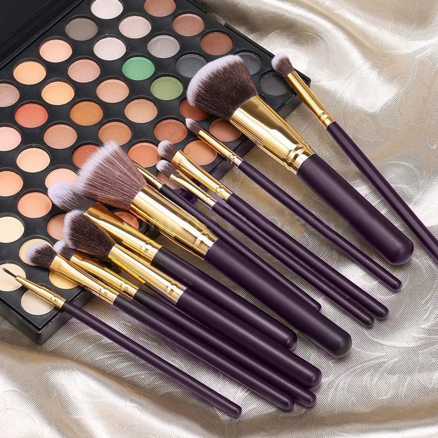 Xixou 12Pcs Makeup Brushes Premium Makeup Brush Set Synthetic Kabuki Cosmetics Foundation Blending Blush Eyeliner Face Powder Brush Makeup Brush Kit