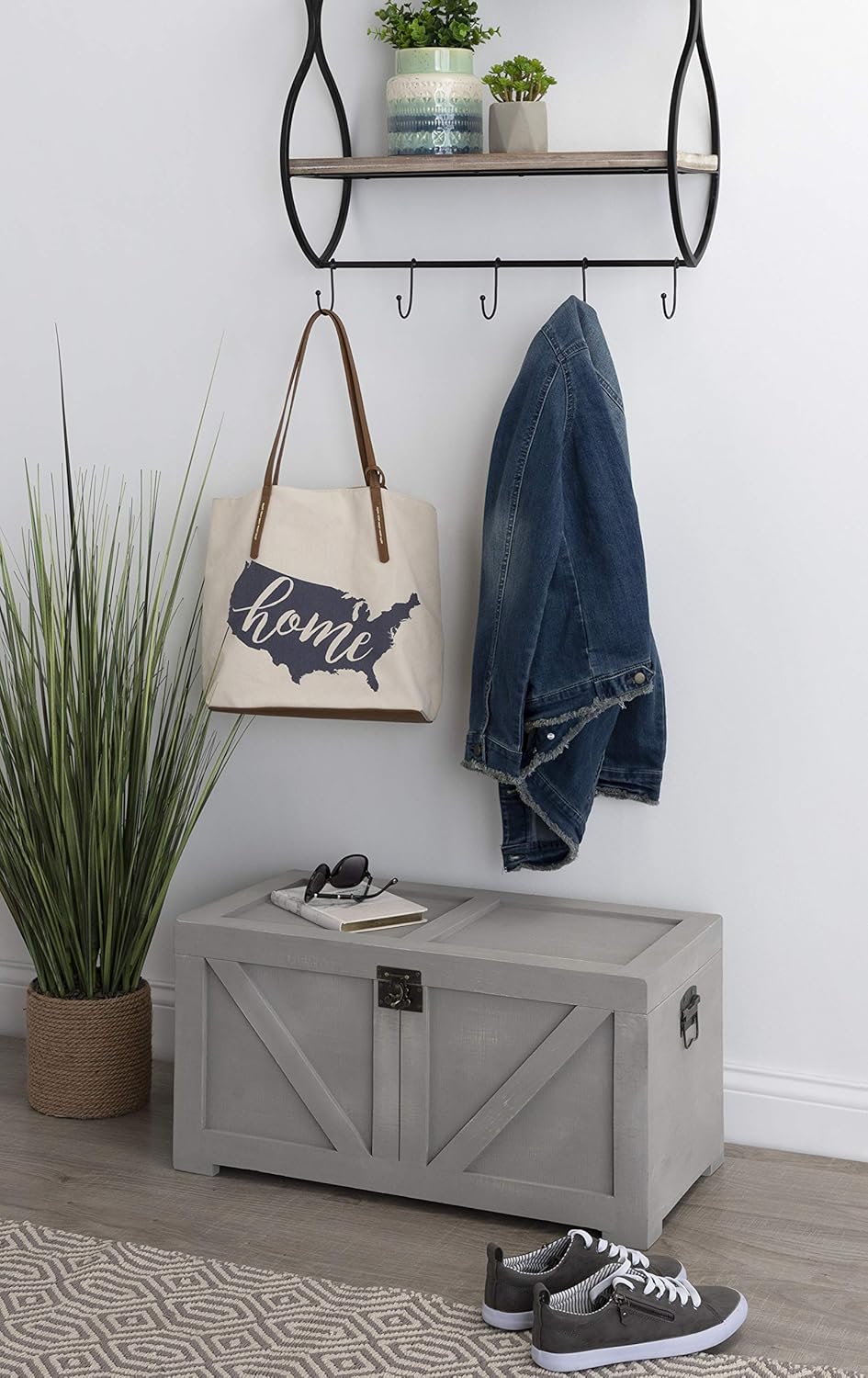 Kate and Laurel Cates Classic Farmhouse Small Wooden Storage Chest Trunk, Gray, Modern Farmhouse Decorative Storage Chest: Furniture & Decor