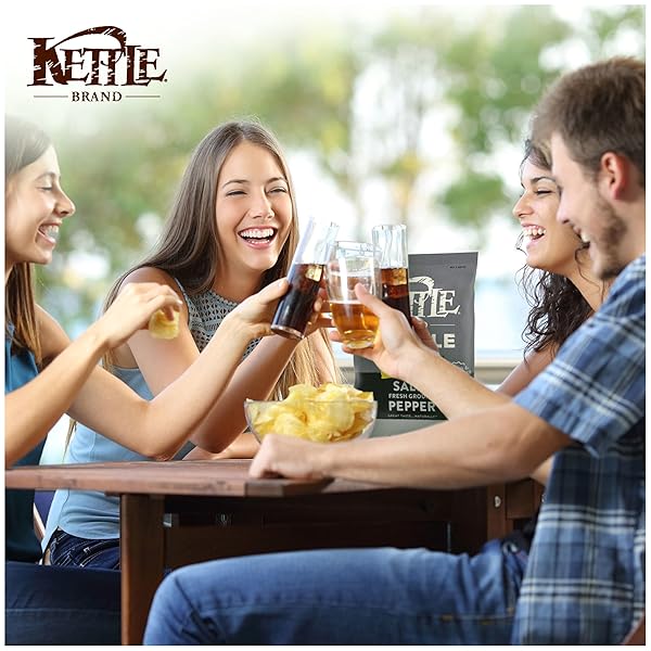 KETTLE BRAND POTATO CHIPS, KRINKLE CUT, SALT & GROUND PEPPER KETTLE CHIPS, PARTY SIZE, 13 OZ