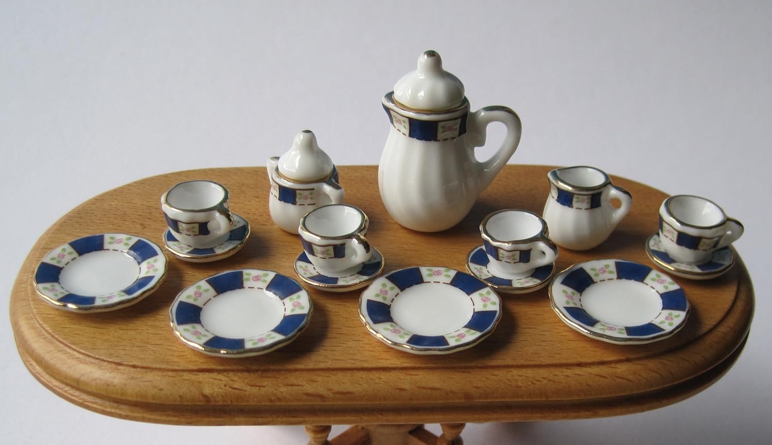 Kaffeeservice Porzellan blau/weiss Rosendekor 17 Teile