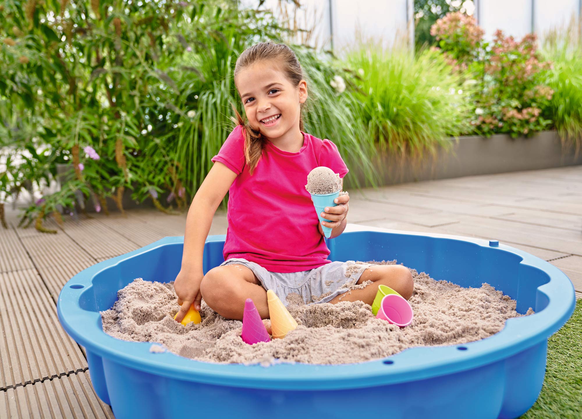 Simba Sandformen EIS – 6‑teiliges Sandspielzeug‑Set mit 5 Waffelformen & Portionierer, EIS‑Sandformen für Kinder, bunter Kunststoff, ca. 15 cm, ab 2 Jahren 4
