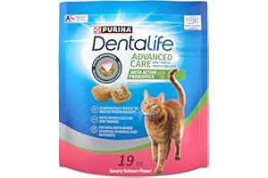 Purina DentaLife Made in USA Facilities Cat Dental Treats, Savory Salmon Flavor - 19 oz. Bag