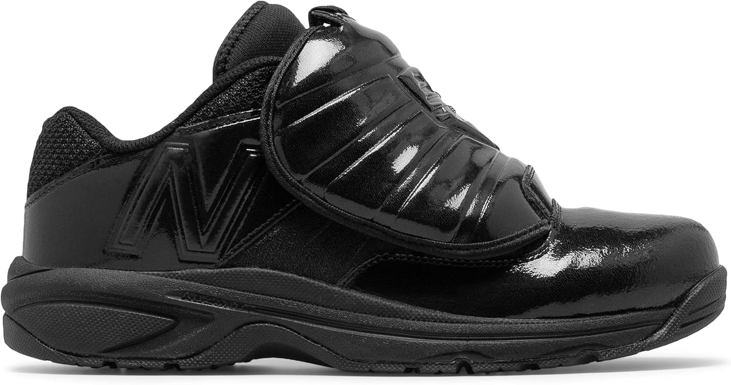 New Balance Men's 460 V3 Umpire Baseball Shoe Baseball