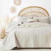 akkialla King/Cal King Quilt Bedding Set for All Seasons,Lightweight Light Beige Bedspreads King Size,Modern Style Microfiber Soft Floral Pattern Coverlet Set(1 Quilt,2 Pillow Shams) | Cozy