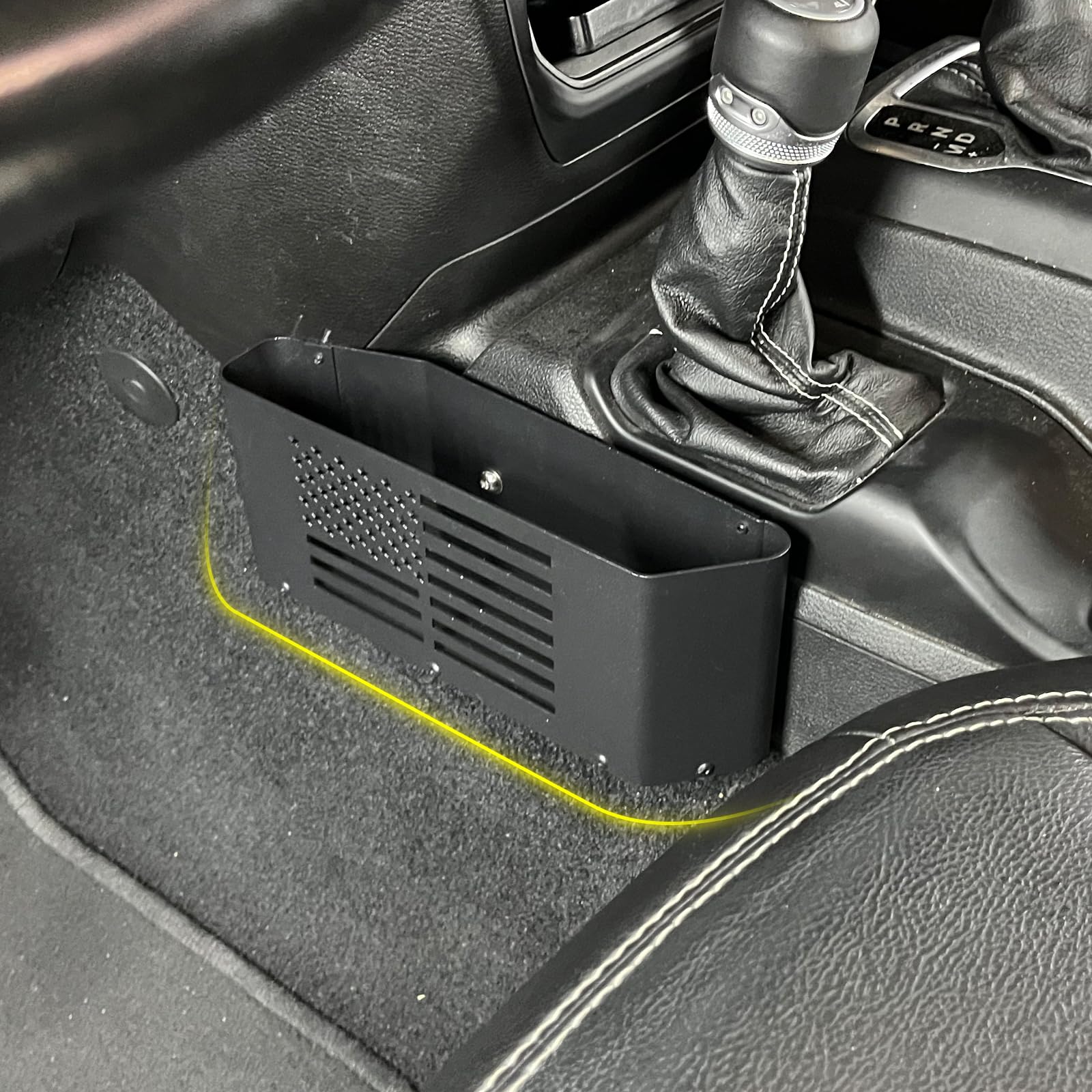 Z8 Pakc Metal Gear Shift Storage Box with USA Flag Logo, Center