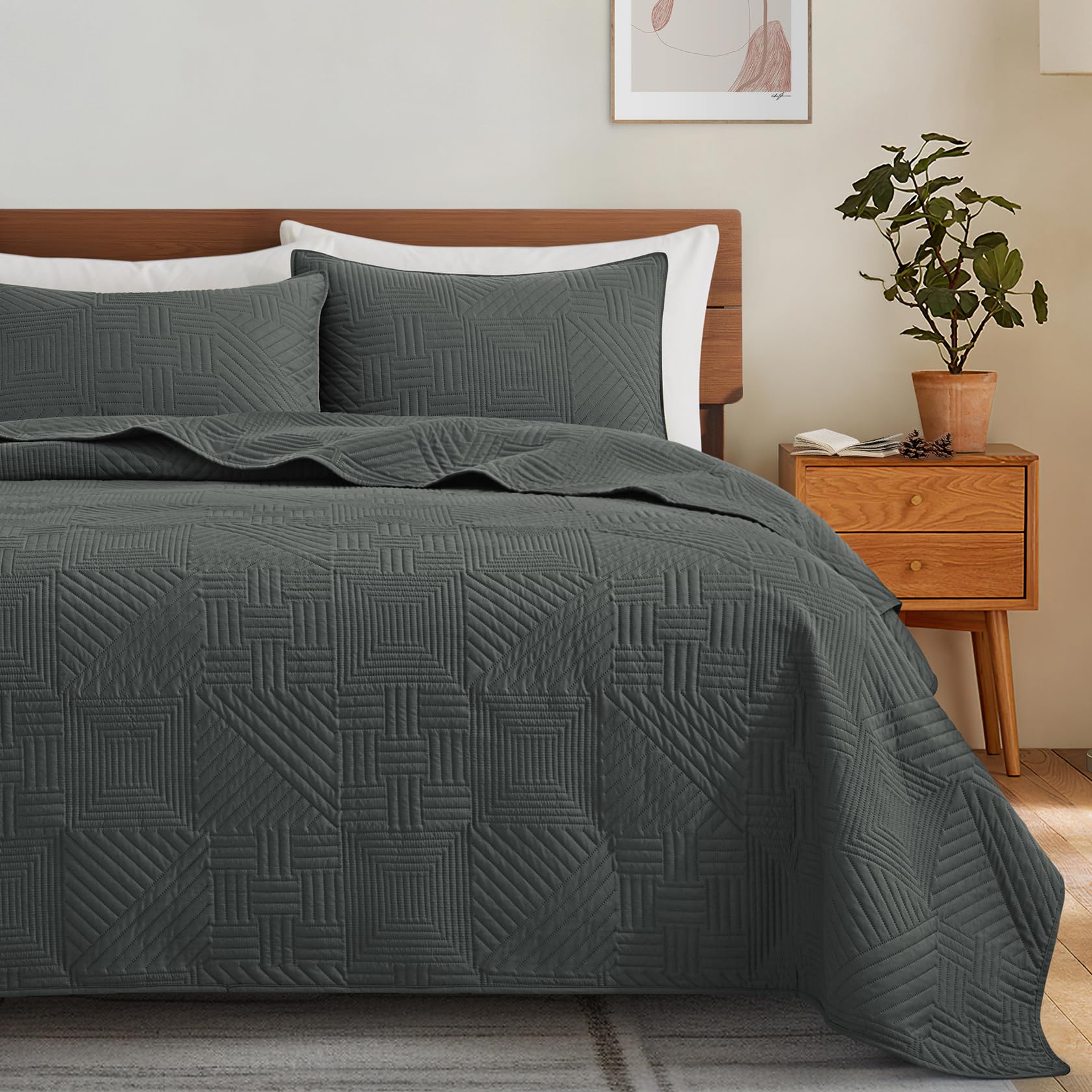 Photo 1 of ***MISSING PARTS***
Lavsiry Dark Grey Quilt Full/Queen Size with Pillow Shams, Summer Soft Geometric Pattern Bedspread, 3 Pieces Lightweight Coverlet Bedding Set for All Seasons