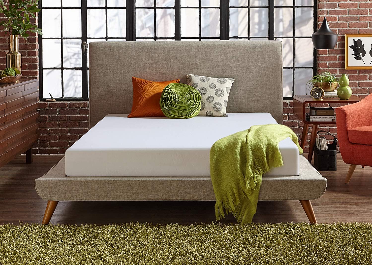 Live and Sleep Classic - 8 Inch Medium Firm Plush Memory Foam Mattress in a Box - Twin XL Size - Cool Bed in a Box - Firm Body Support - CertiPUR Certified - Twin Extra-Long