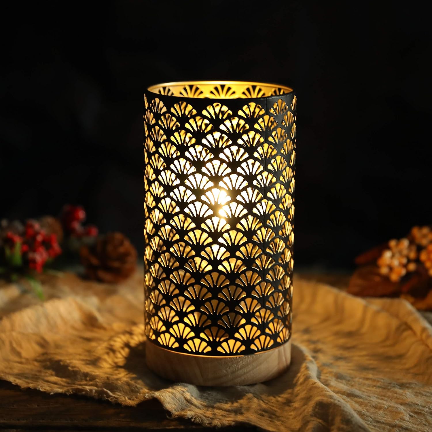 JHY DESIGN Table Lamp Battery Powered 19cm High Decorative Cordless Lamp with LED Bulb Fanshaped Patterned Battery Lamp for Wedding Party Garden Indoor Table Balcony Bedroom (with Wooden Base) - Image 3