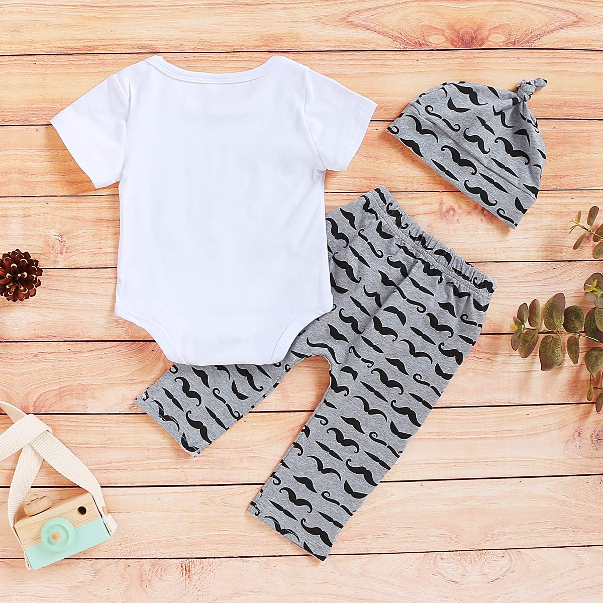 3Pcs Baby Boy Clothes Mommy's New Man Print Bodysuit Summe Cotton Short Sleeve Romper Moustache Pants+Hat Outfits Set: Clothing