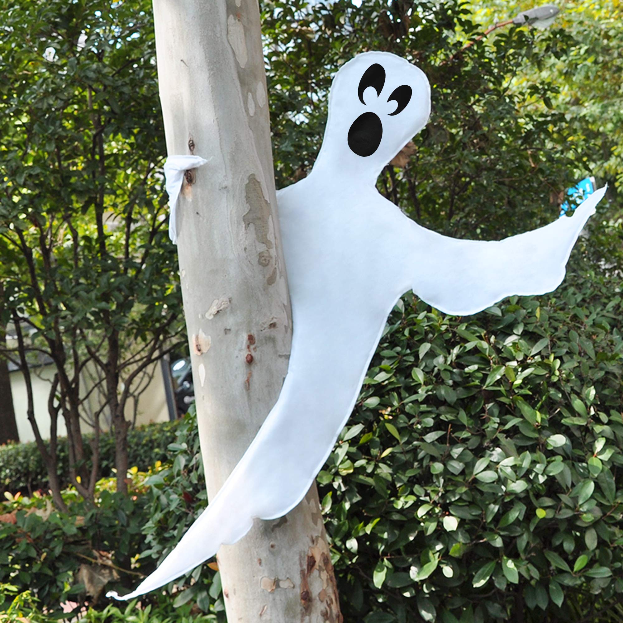 Photo 1 of JOYIN Halloween Tree Wrap Ghost Decoration Outdoor, Cute Ghost Design Decorations for Halloween Lawn, Tree, Party Supplies