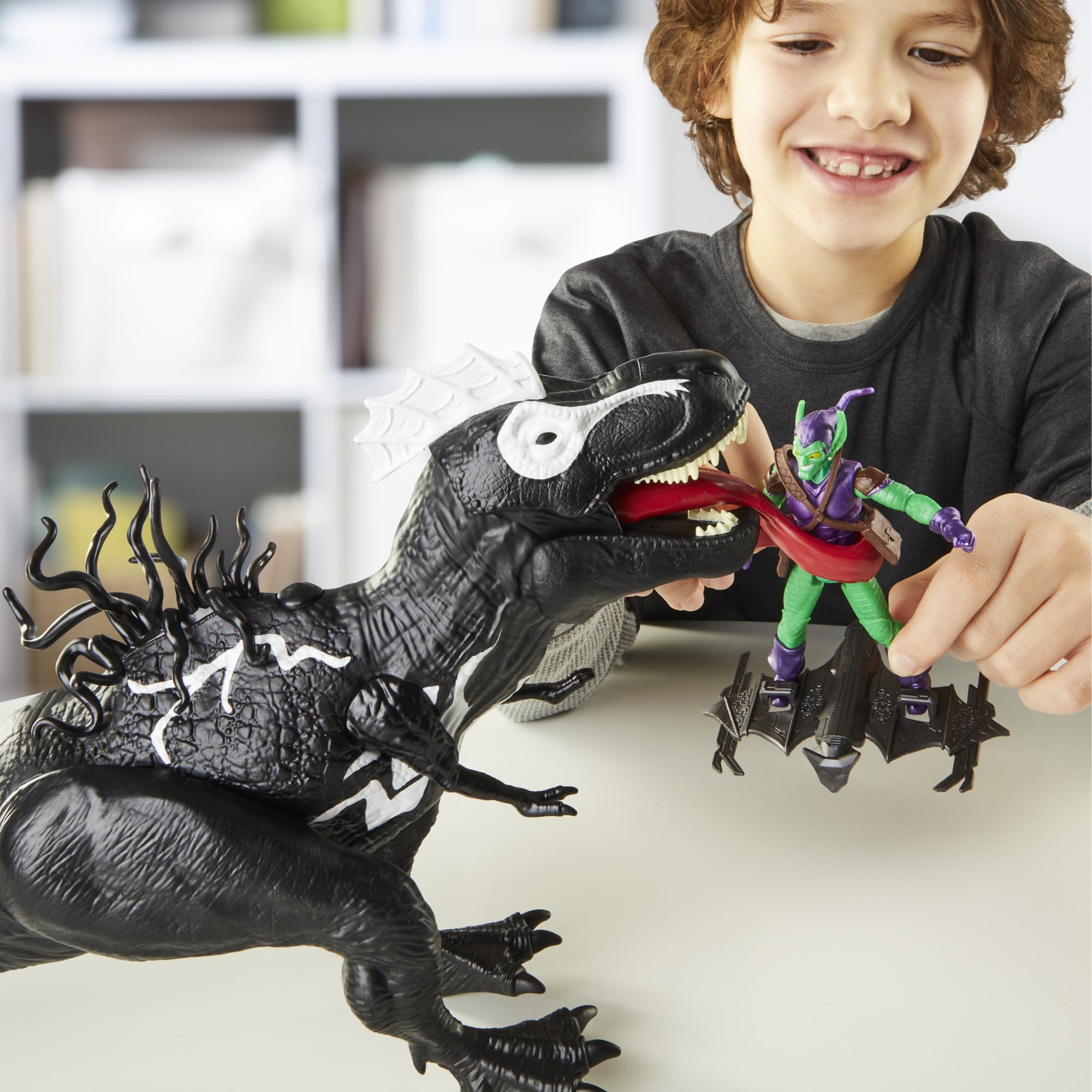 Spider-Man Marvel Epic World of Action VenomVersus Venomsaurus Rex 16-Inch (40cm) Action Figure with Dino Chomp Action, Super Hero Toys for Kids Ages 4+