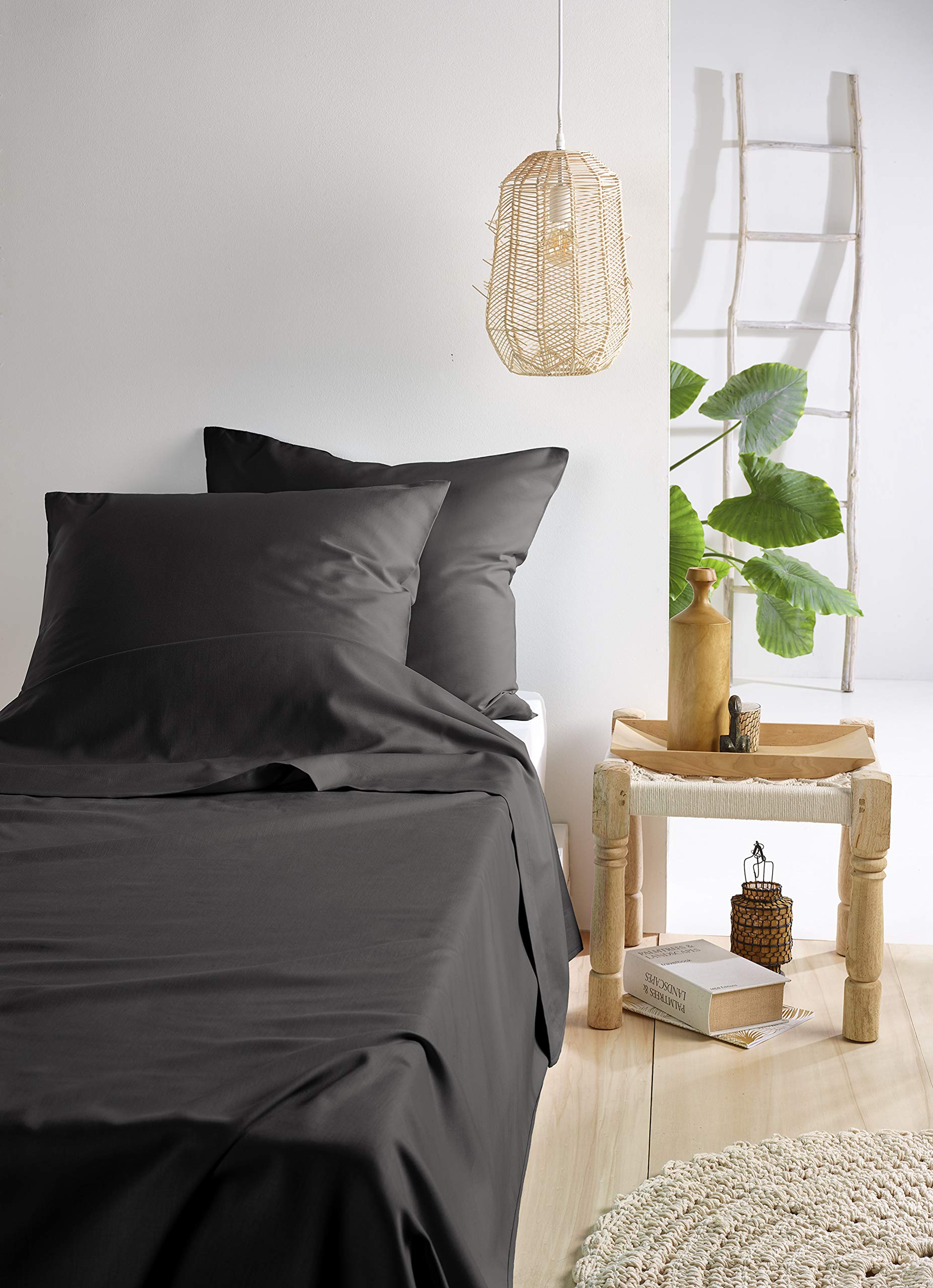 De Witte Lietaer Olivia Quality Satin Combed Cotton Bedding Set, Dark Grey/Ebony, 280 x 280 cm + 2 Pillowcases