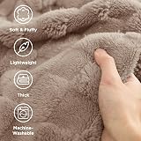 Bedsure Fleece Throw Blanket Soft Checkered 130x170 cm Brown view 3