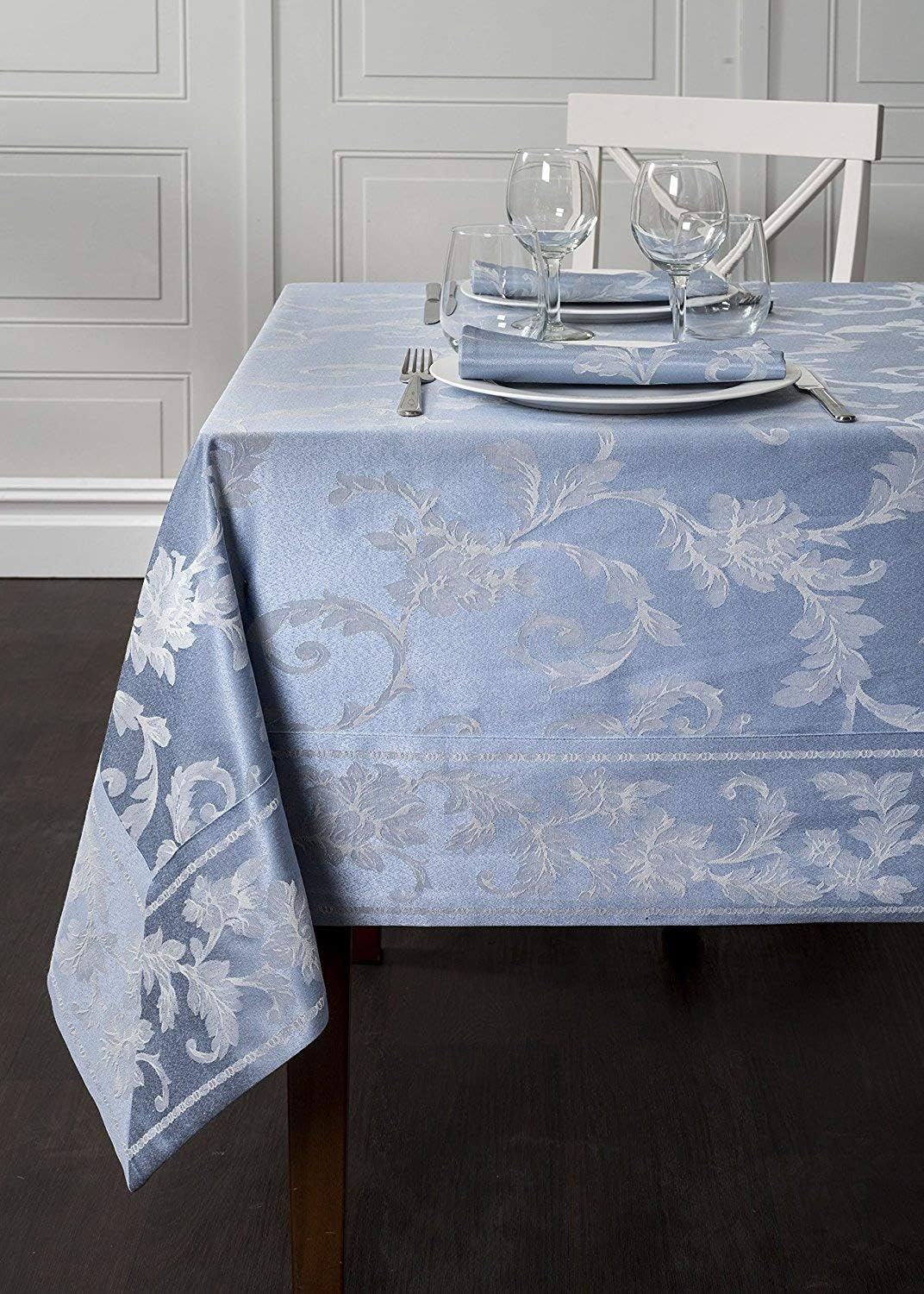 Best table cloth light blue