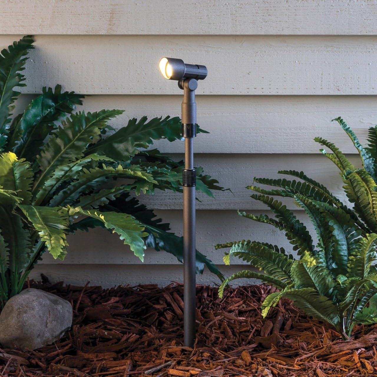 Spot Light Metal Construction 1Piece NEAT Lighting