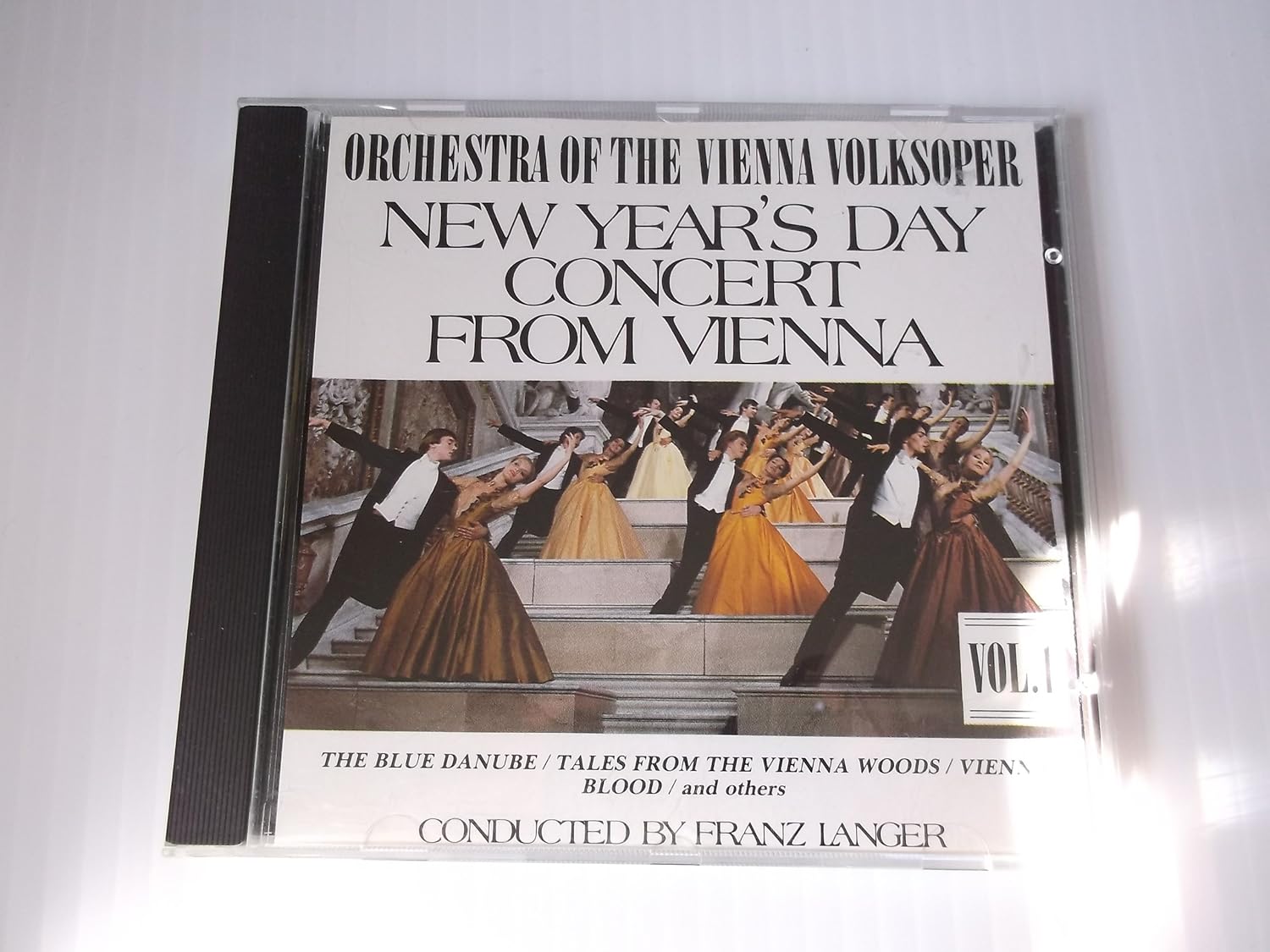 From vienna: the new year's celebration 2016 New Years Concert Vienna 1: Amazon.de: Musik