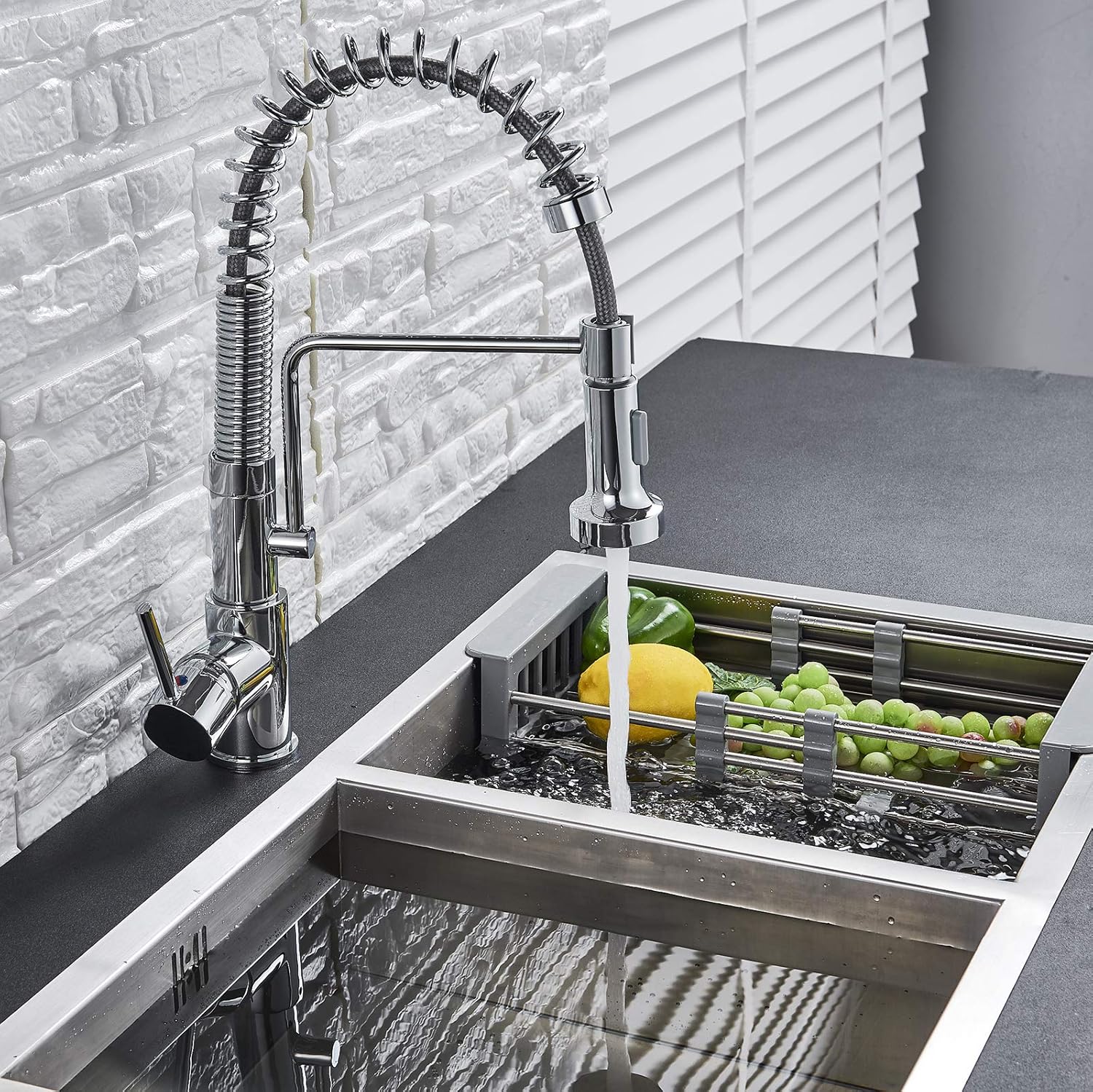 Saeuwtowy Grifo de Cocina Moderno LED Negro Extraíble Silicona