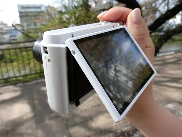 Exilim Casio HS 16 1MP Compact Camera with 3 Screen Optical Zoom 12 5x Silver