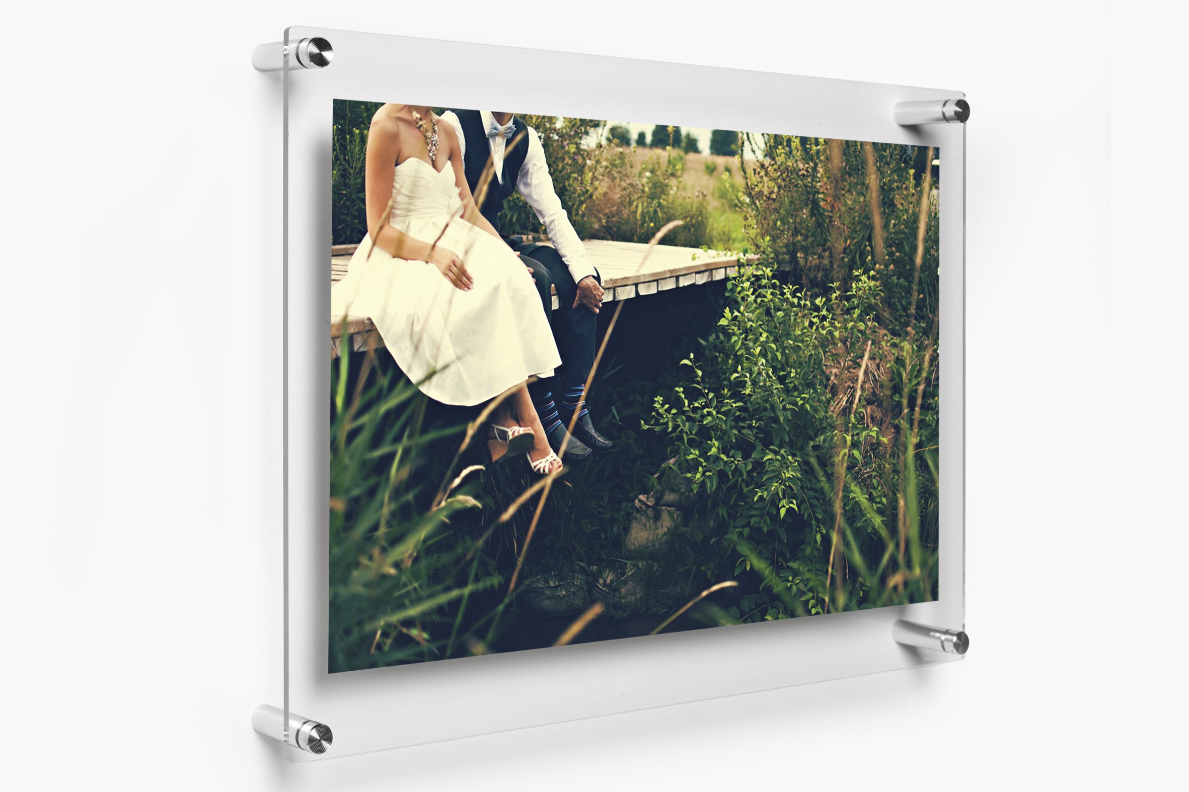 Wexel Art 15x18Inch Double Panel Clear Acrylic Floating Frame with