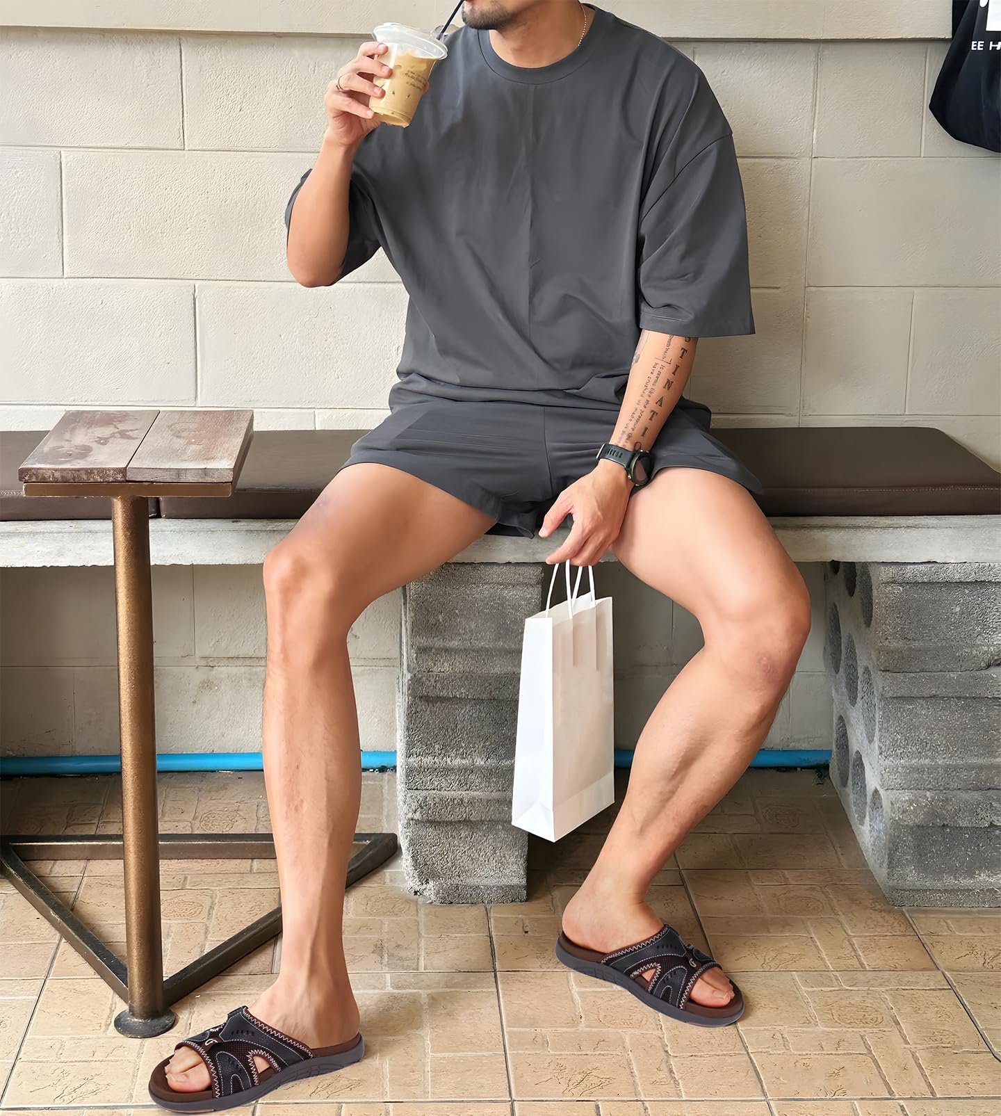 COFACE Herren Sport Recovery Sandalen Plantar Fasciitis weiche Polsterung leichtes Gewicht Bogen Unterstützung orthopädische Badelatschen für Männer Braun Größe 43 2