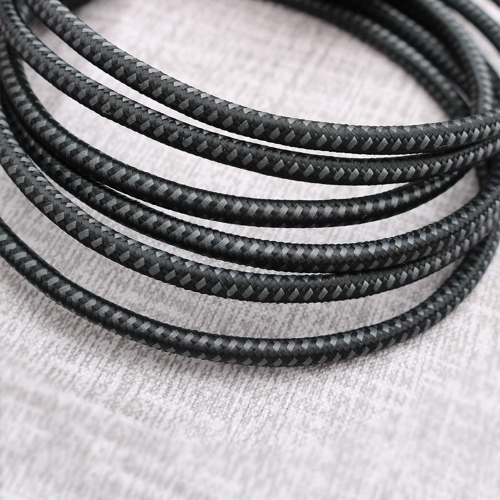 SUMPK USB C auf USB C Kabel kurz 50cm [2Stück], PD 100W 3.1 Gen 2 Schnellladekabel E-Mark Chip SuperSpeed 10Gbps 4K Video Datatransfer für ThinkPad Yoga Samsung Galaxy Note S8 S9 T5 LaCie SSD 7